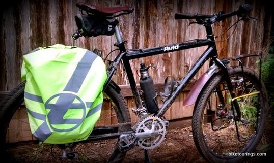 Picture of Waterproof Pannier Rain Covers for bike commuting