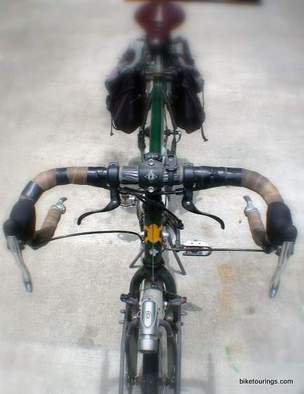 Picture of touring bike with accessories