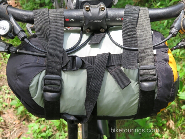 Picture handle bar pack bag for bike packing with Compression Dry Bag